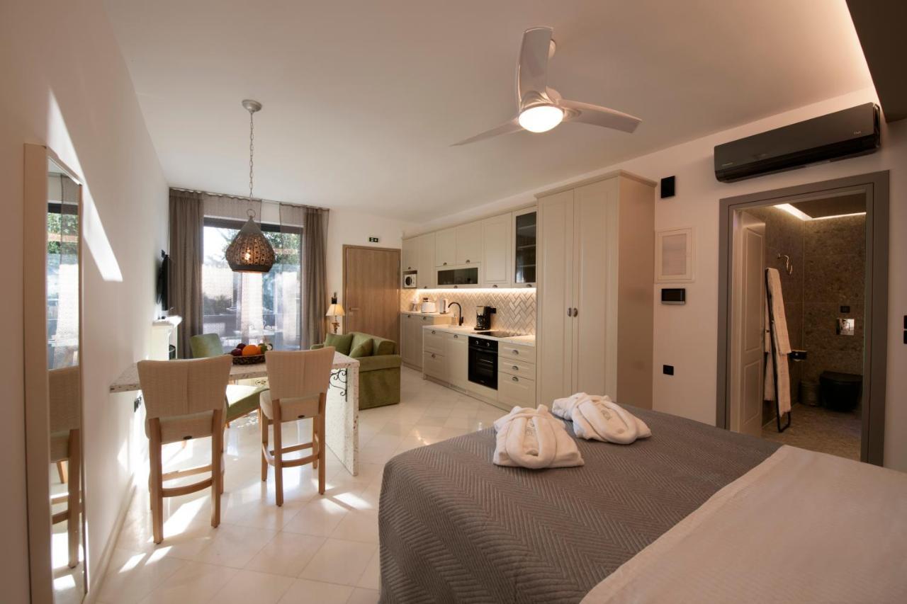 Aval Riviera Apartman Lagoníszi Kültér fotó